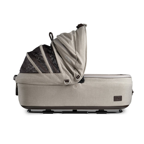Tavo Maeve Flex Handle Dog Car Seat & Pet Carrier with ISOFIX Base