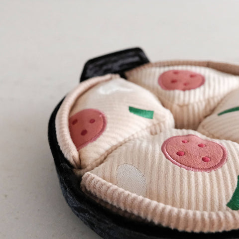 DEEP DISH PIZZA // ENRICHMENT DOG TOY // Squeaky + Snuffle