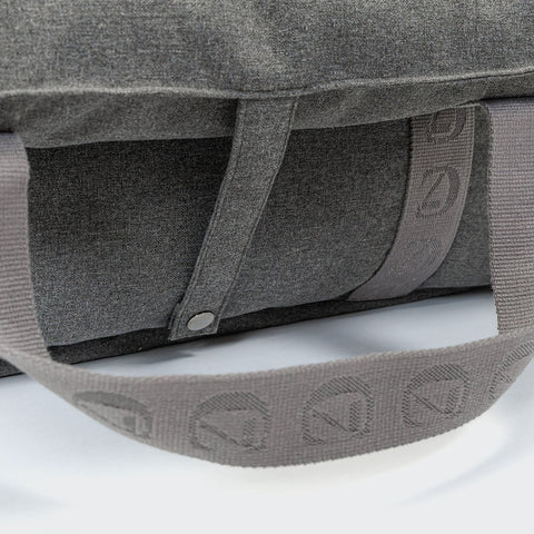 Cloud7 Getaway Light Car Seat Graphite