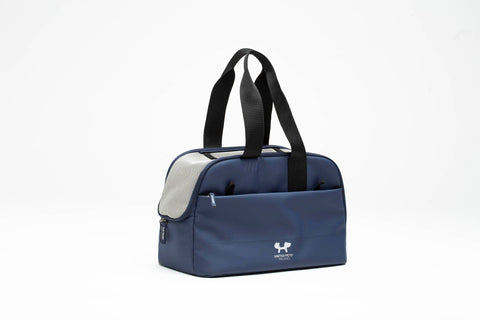 GUMI waterproof dog carrier